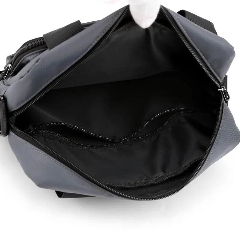 Bolso de hombro de gran capacidad para hombre, bandolera de nailon repelente al agua, a la moda, con archivos A4