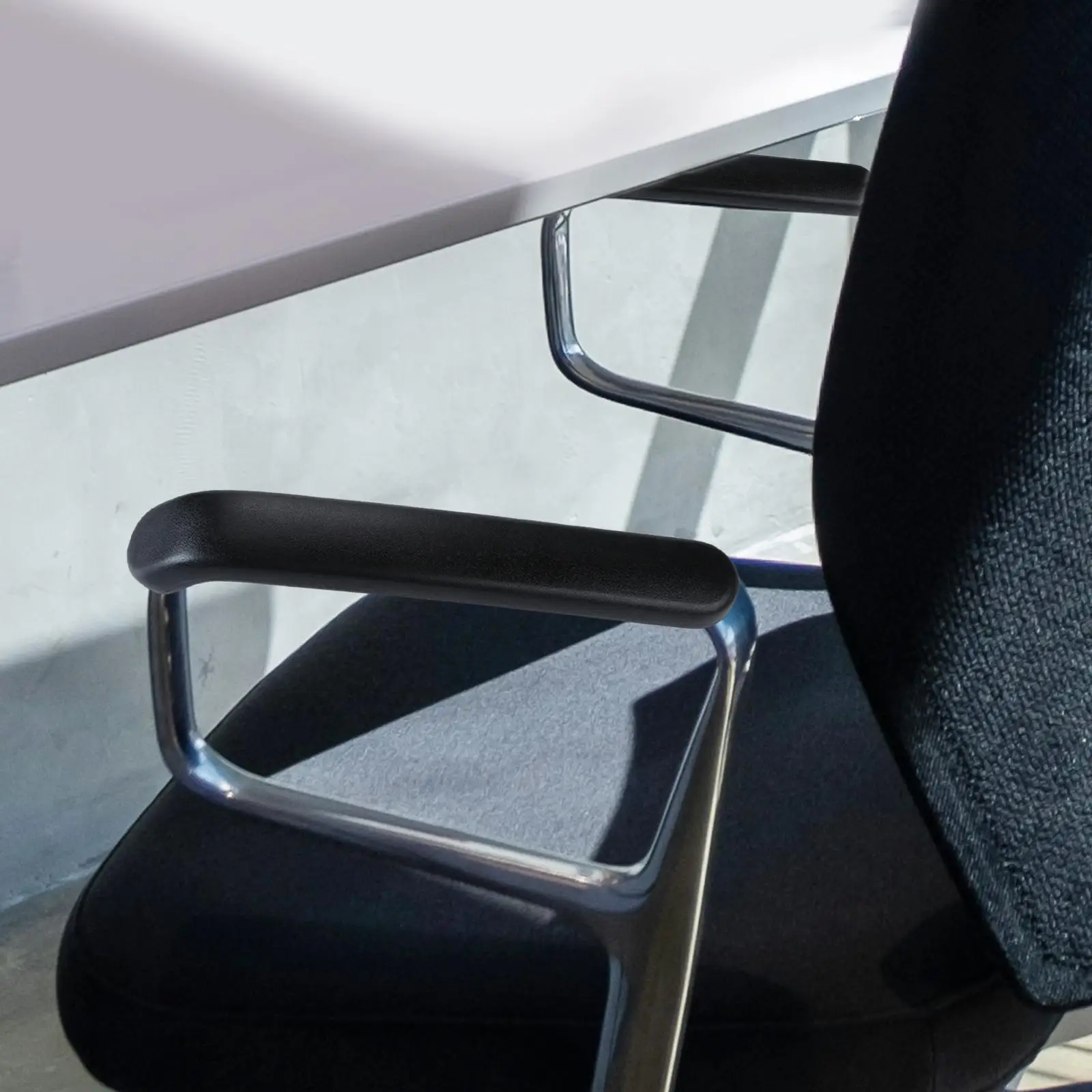 Comfortable PU Polyurethane Computer Chair Armrest for Gaming Chair Bar Armchair with Four Feet Office Seat