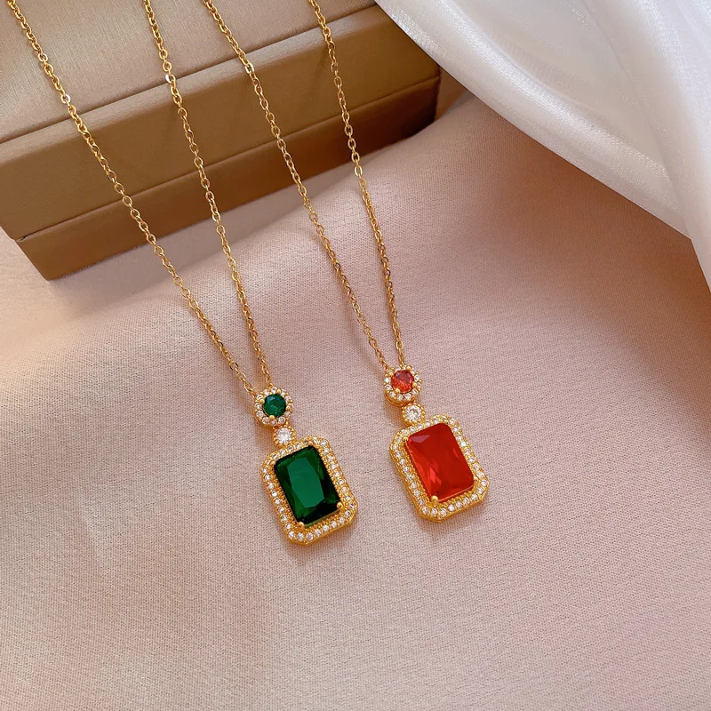 Elegant Women's Accessory Copper-Set Zirconia Luxury Square Pendant Necklace Stainless Steel Versatile Stylish Jewelry Available