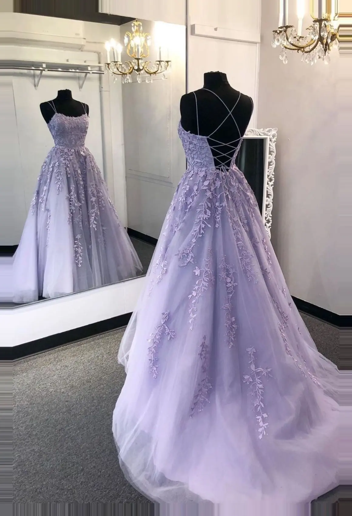 Vestido de novia morado sin mangas personalizado, apliques exquisitos, largo hasta el suelo, cola de corte, vestidos de playa de encaje sin espalda sexys