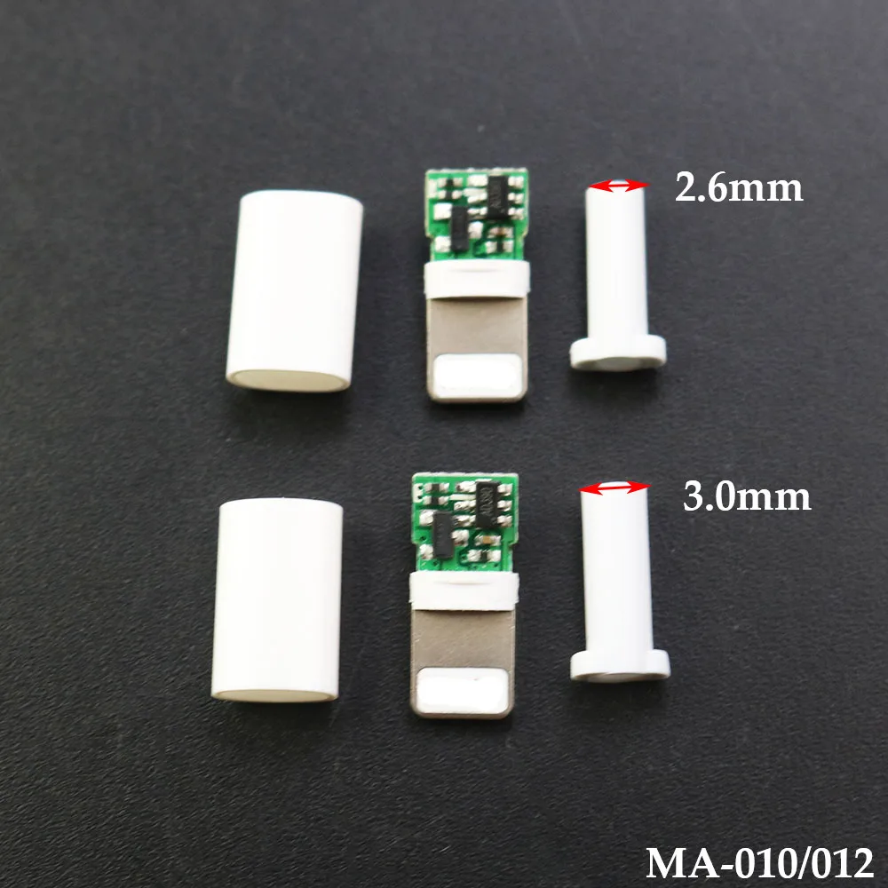 1PCS USB Für Iphone Stecker Mit Chip Board Connector Schweißen 2,6/3,0mm Daten OTG Line Interface DIY Daten Kabel