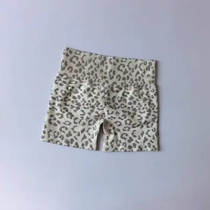 Sexy Yoga-Shorts mit Leopardenmuster, nahtlos, hohe Taille, Po-Lifting-Effekt, Bauchkontrolle, 4-Wege-Stretch, atmungsaktiv, Trainings- und Radhose – Detail 6
