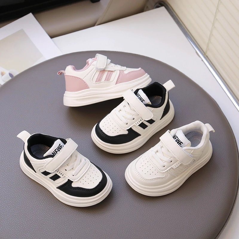 

Модные дизайнерские детские кроссовки, осенняя детская осенняя обувь для маленьких мальчиков и девочек, мягкая дышащая повседневная спортивная обувь розового, белого, черного цвета