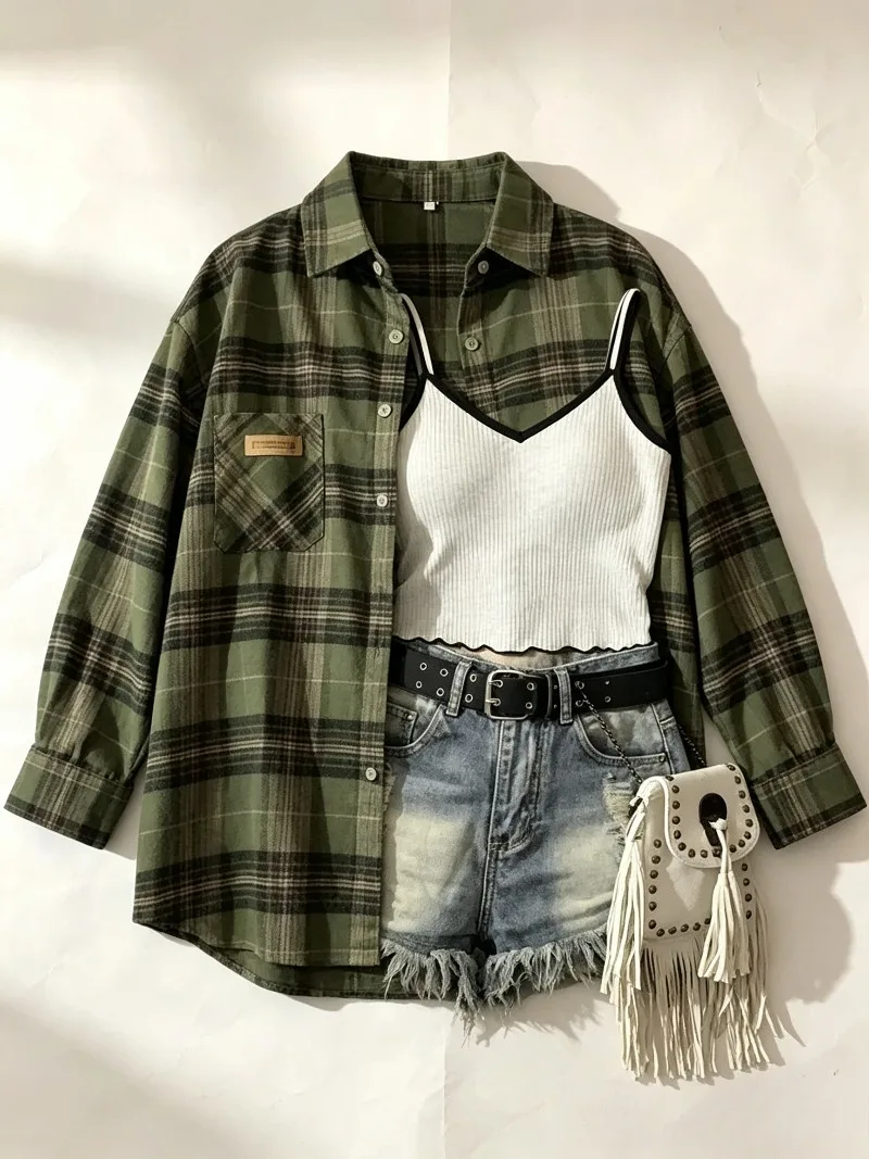 Vintage Green Plaid Shirt Women Oversized Long Sleeve Button Down Blouse Casual Loose Shirts Streetwear Outerwear For Daily Wear