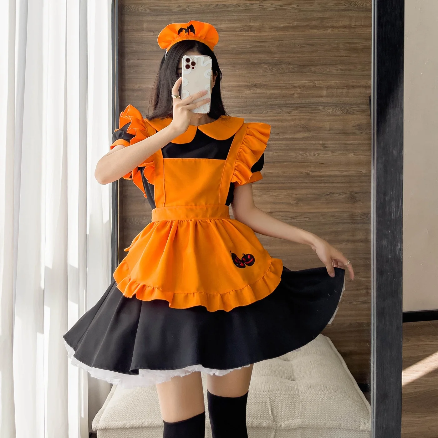 Halloween besticktes Dienstmädchenkostüm Kürbis Fledermaus Dienstmädchen Hexe Magie Fem Waitr Outfit Chinesische Produktion Herbst