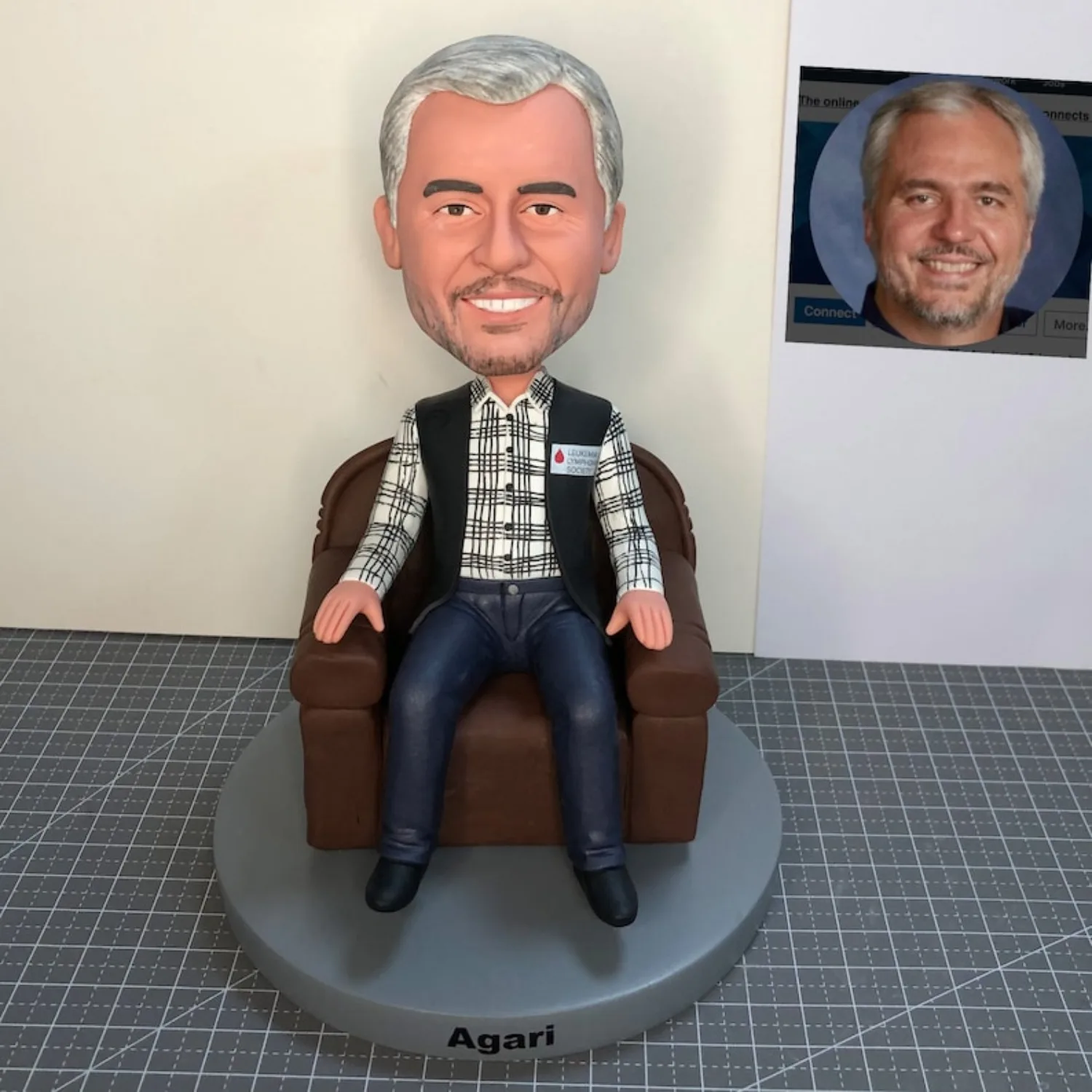 

Custom Father Bobblehead Old Man Sitting On Sofa Unique Fathers Day Boss Day Gift Personalized Gift For Men Clay Figure Gift