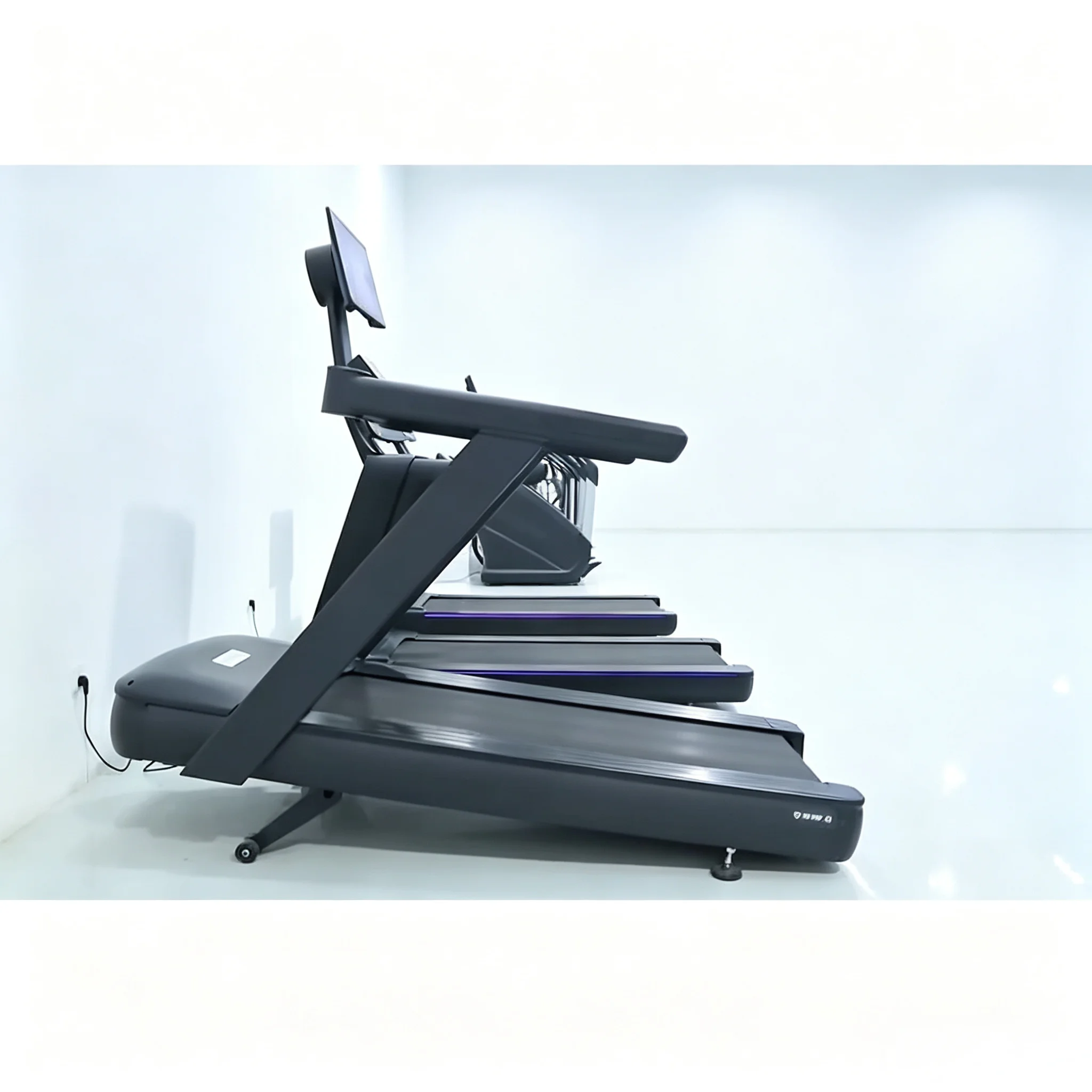 High-quality Commercial Electric Walking Treadmill Rotating LCD Screen Auto Incline Mobile Projection Running Calories 15-20km/h