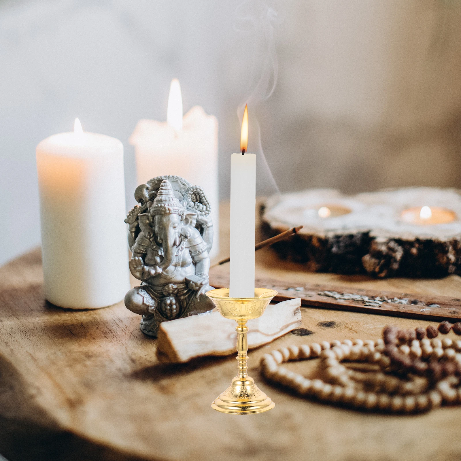 

2pcs Retro Candlestick Alloy Holder Simple Design Party Candlesticks For Home Decor Dining Table Party Festival Use