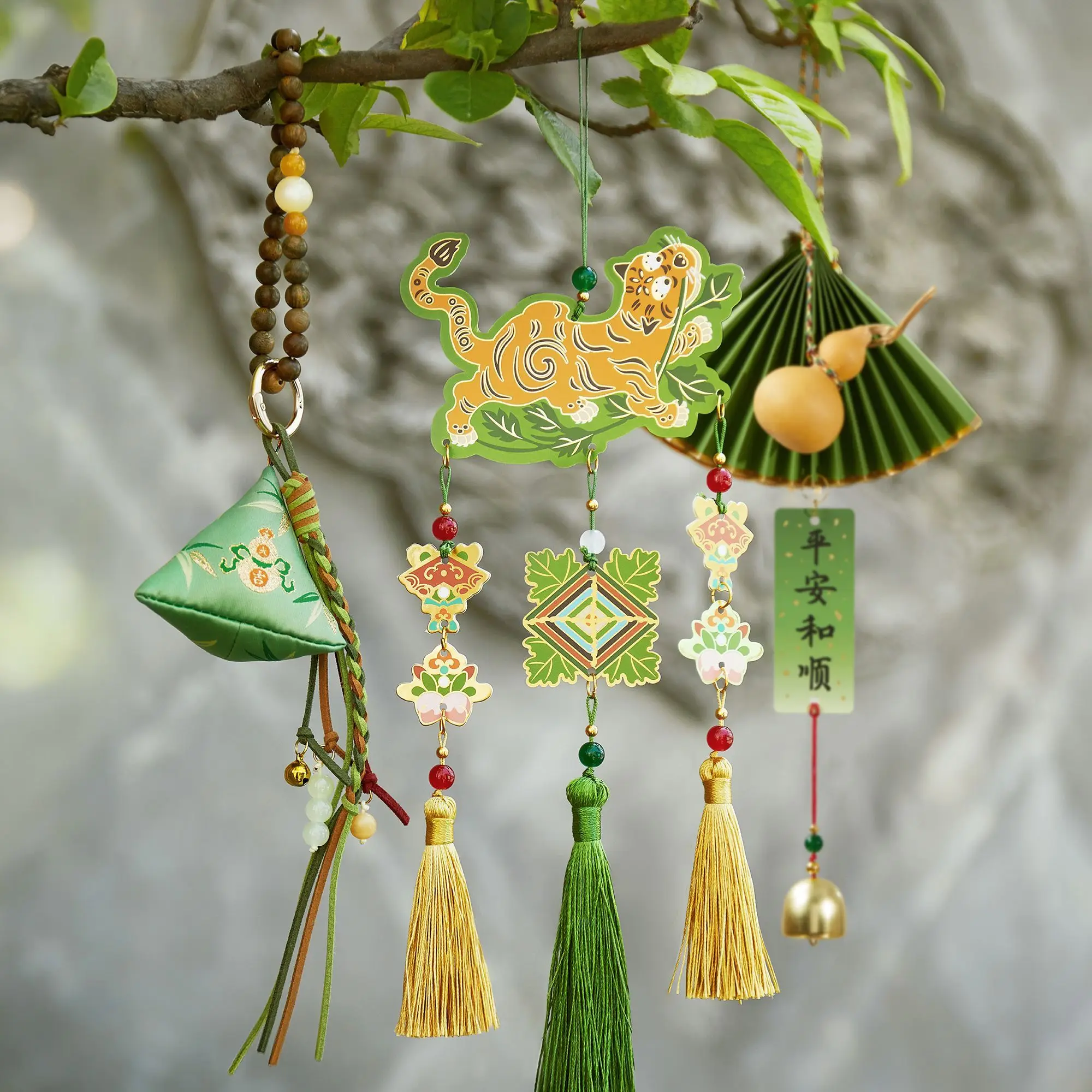 Dragon boat festival an kang tube mugwort sachet hand rope pendant souvenir gift