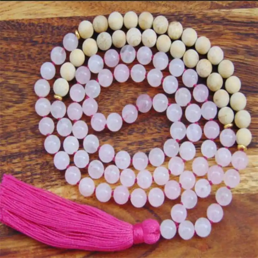 

Ожерелье-мала из натурального розового кварца с 108 бусинами и розовым кисточком, духовное украшение для медитации