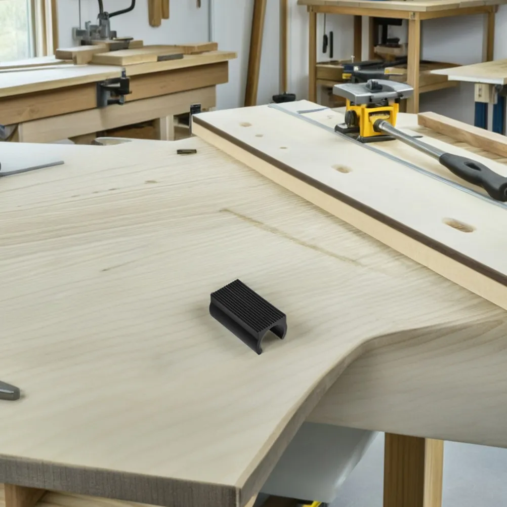 

30 шт. Нескользящие U-образные накладки на ножки батута, защитные колпачки для ножек стульев, для твердых полов, антивибрационные чехлы для мебельных ножек