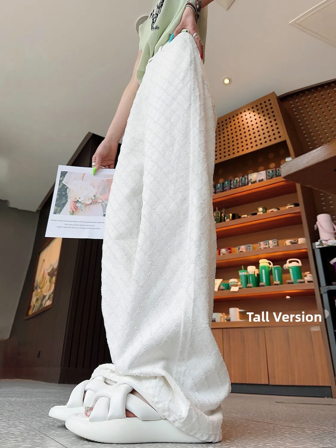 

Летние тонкие белые ромбовидные узор, прямые широкие джинсы, джинсовые брюки с высокой талией, женские брюки длиной до пола оригинального дизайна