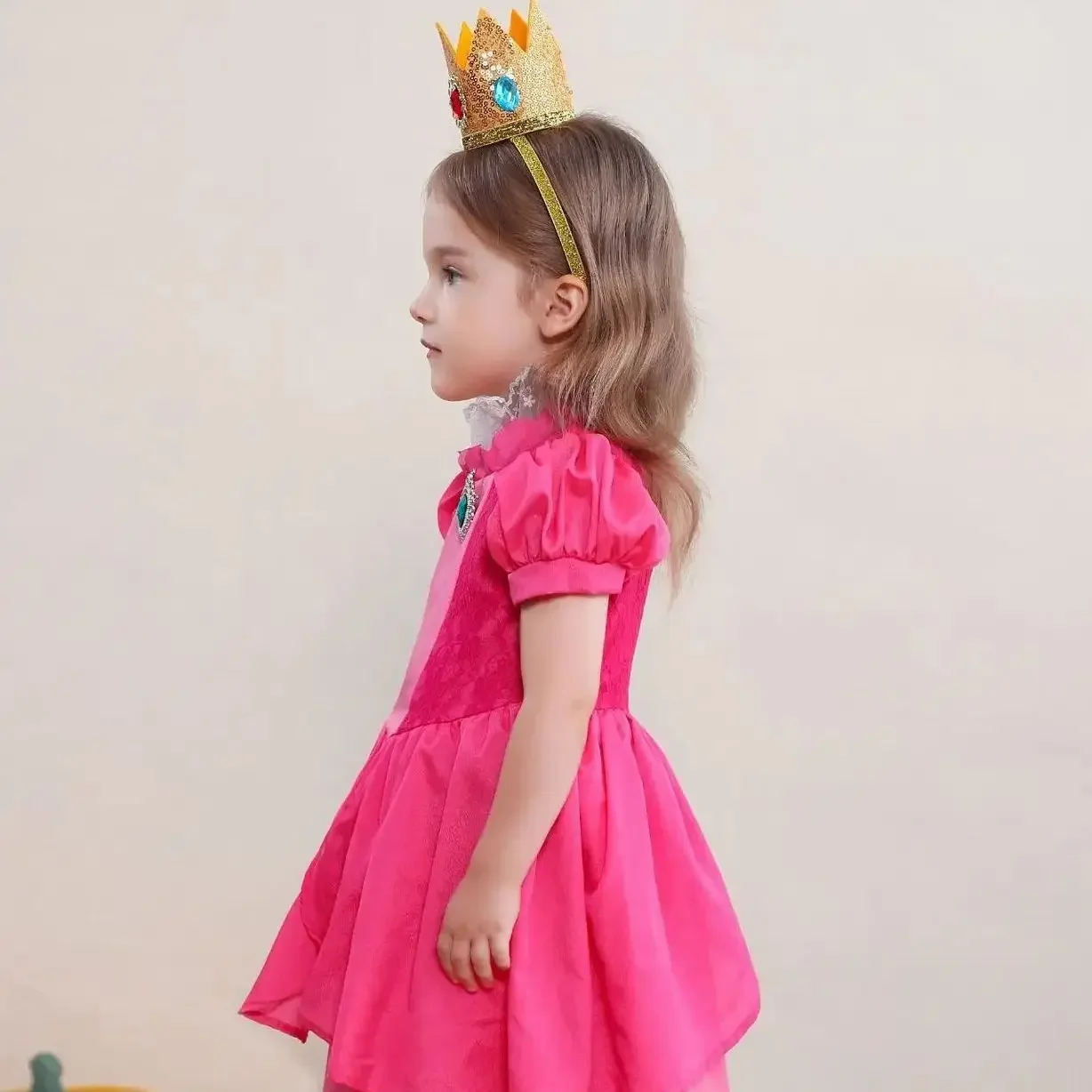 Abito da principessa rosa - Abito cosplay anime con guanti e tiara per spettacoli teatrali (inspirato ai giochi classici)