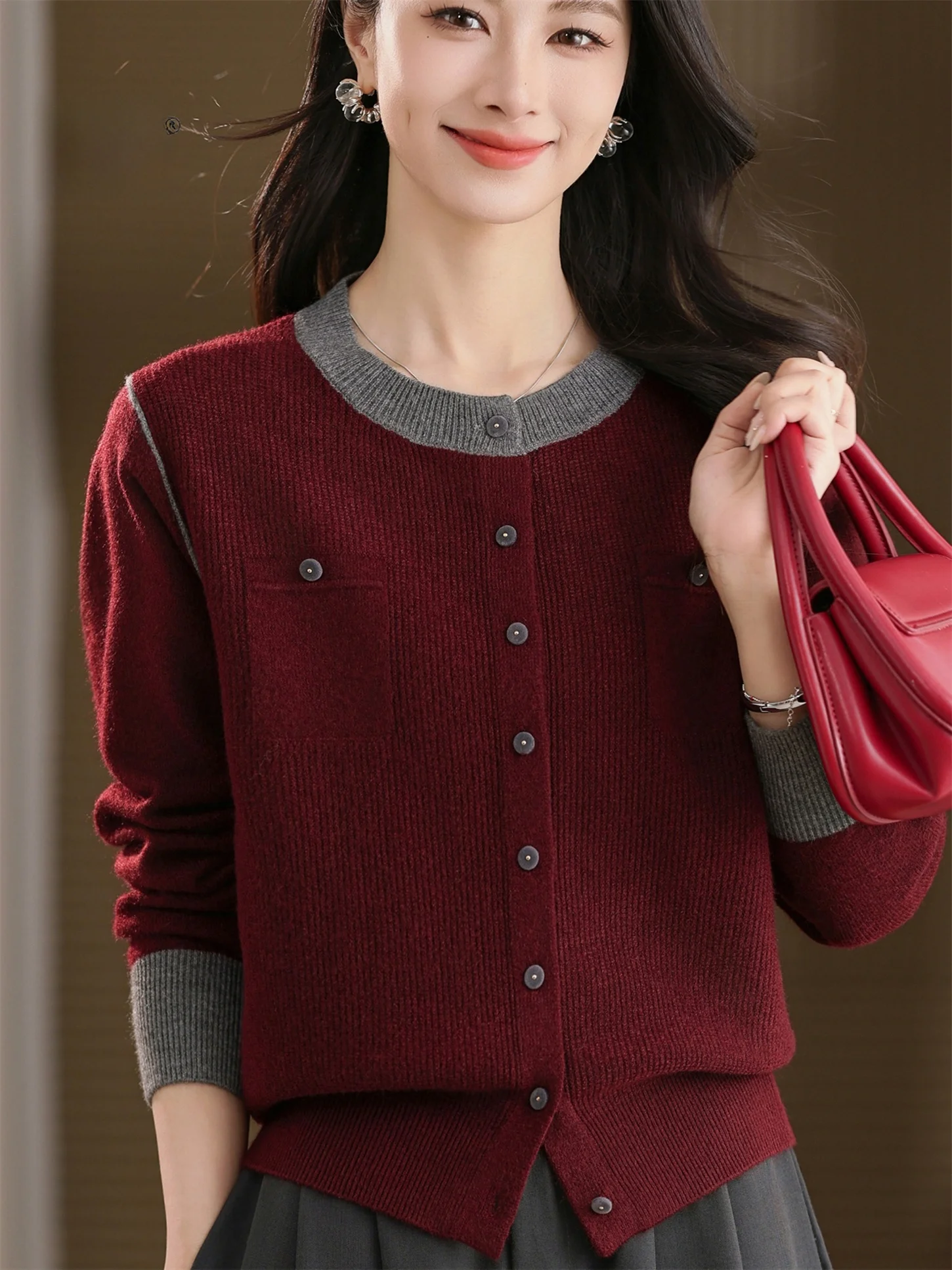 

Spring Autumn Knitted ort Cardigan Women's round Ne Sweater Jaet Faionable Versatile Button up Outerwear Mom's Sle