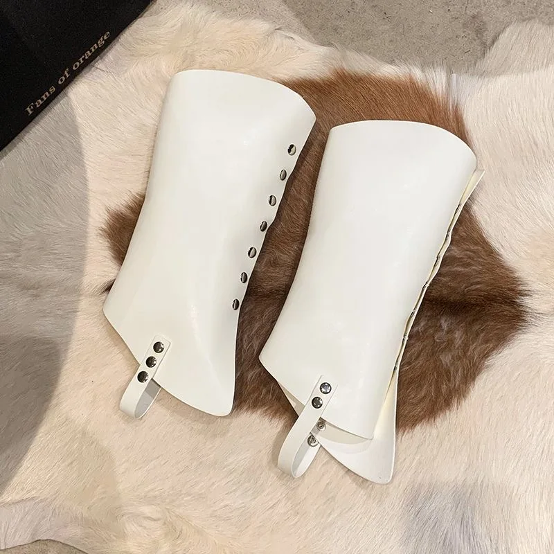 

Medieval Retro Men's and Women's Leg Shoe Covers Viking Pirate Knight Cosplay Steampunk Renaissance Removable Armor Shoe Covers