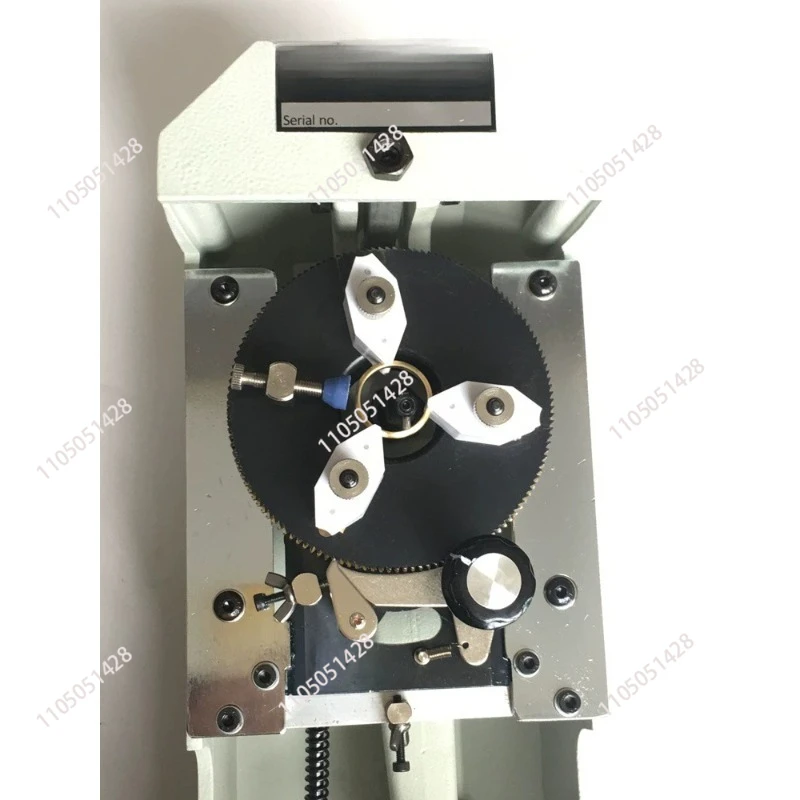 Jewelry Ring Hole Engraving Machine , Small Ring Engraving Alphanumeric Symbols High Precision