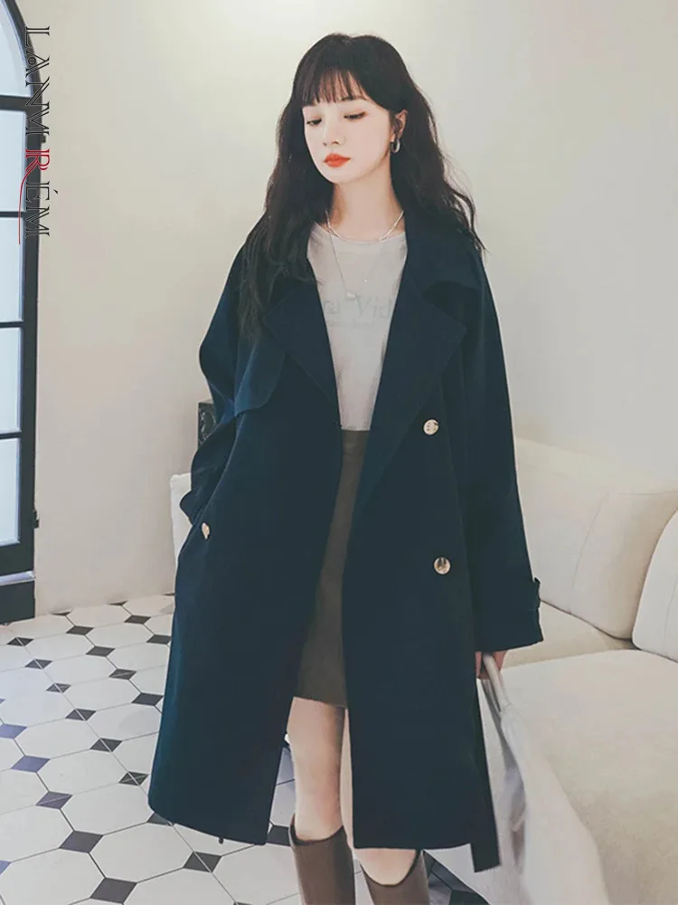

LANMREM Casual Trench For Women Notched Metal Buckle Solid Color Lace-up Gathered Waist Mid-length Coat 2024 Autumn New 2Z2119
