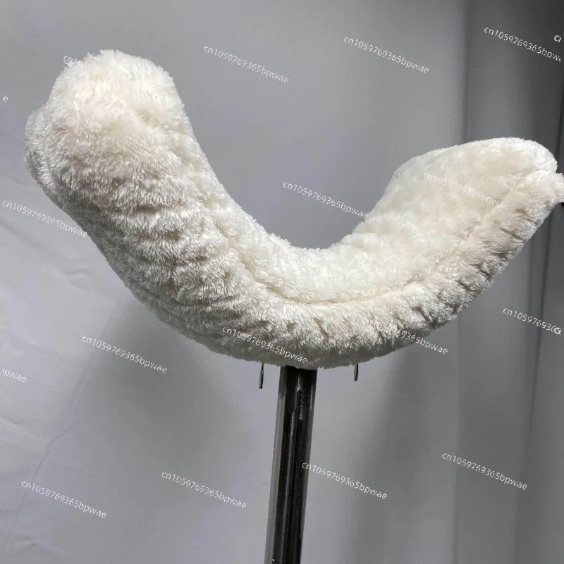 Doll , Humanoid TPE Silicone Hip Standing Bracket