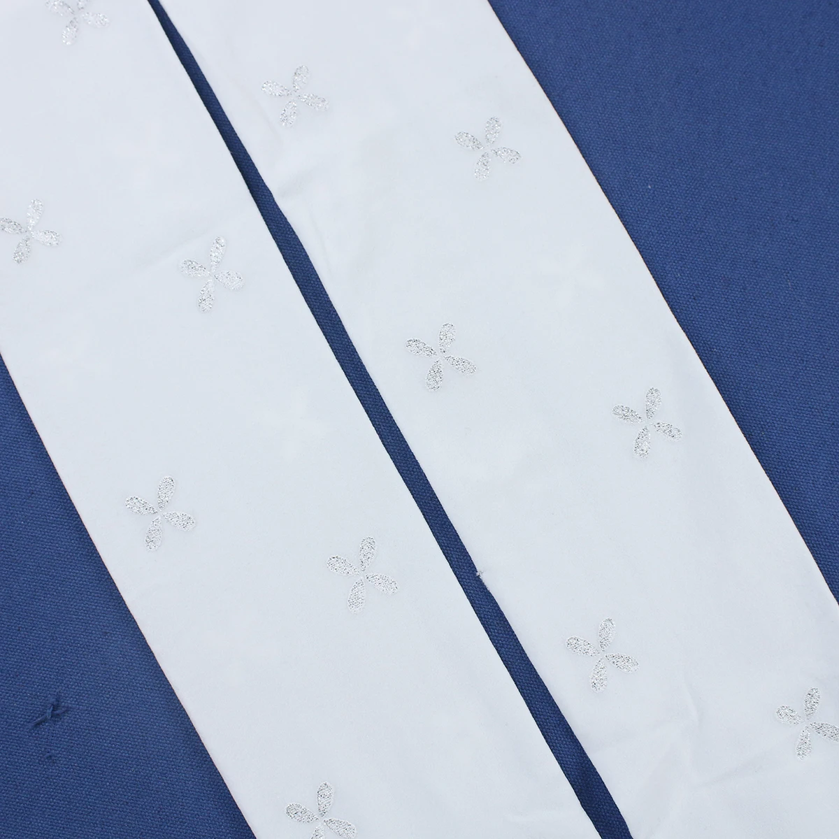 Juego Genshin Impact Barbara Gunnhildr medias de Cosplay disfraz pantimedias mujeres blanco JK medias niñas uniforme Accesorios