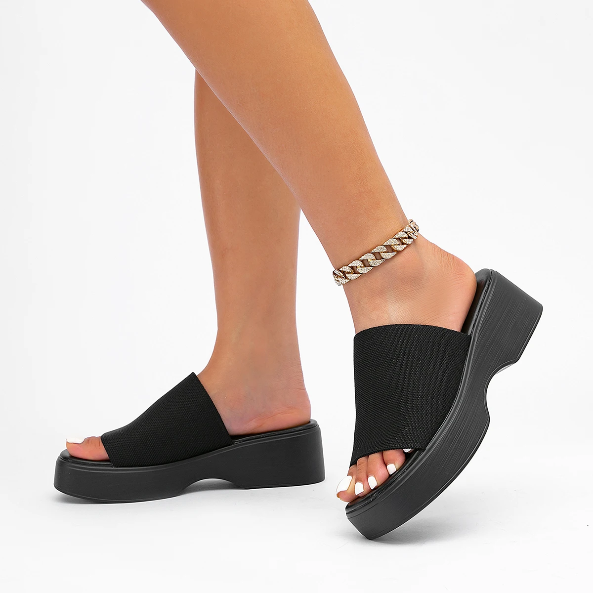 

AIYKAZYSDL 2025 вязаные шлепанцы с корчком, шлепанцы с открытым носком, уличные тапочки, повседневная обувь на плоской платформе, женские сандалии больших размеров