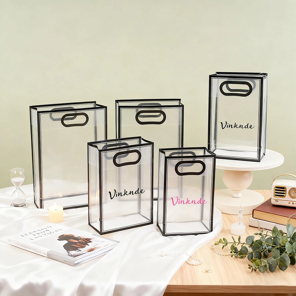 

100 шт. прозрачные пластиковые подарочные пакеты с ручкой, индивидуальный логотип, прозрачная сумка из полипропилена, подарочная упаковка, большая сумка для свадьбы, свадебного душа