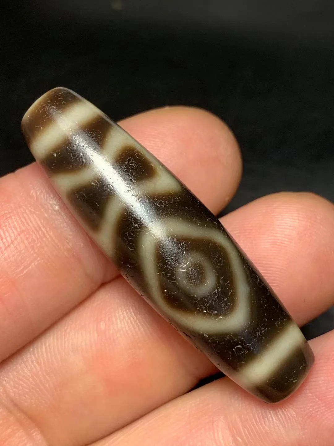 

Treasure ENERGY Tibetan Old Agate Weathering High Oily Patina Harmonious Heaven&Earth dZi Bead Amulet Precious Gemstone Jewelry