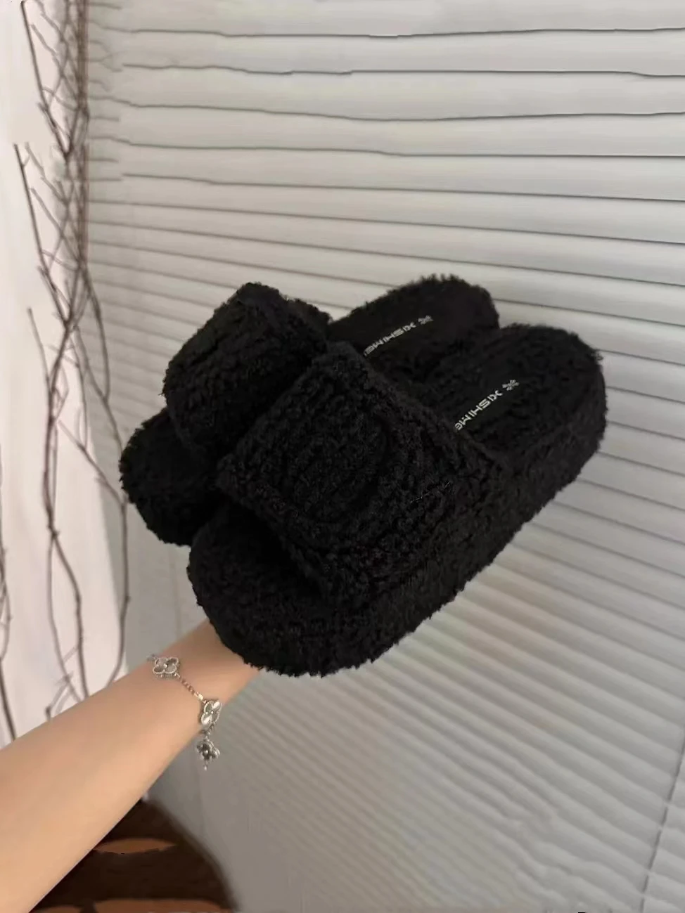 Female Shoes House Slippers Platform Fur Flip Flops Slides Med Fashion Flock 2025 Plush Massage Flat Luxury Basic Rubber Autumn image 4