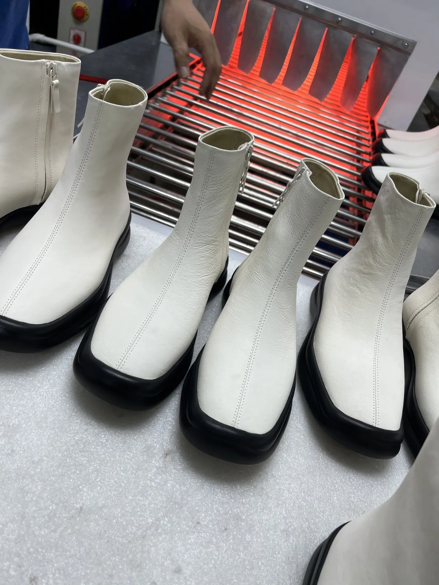 2022 Autumn Women Boots Imported Calfskin Square Toe Platform Chelsea Boots