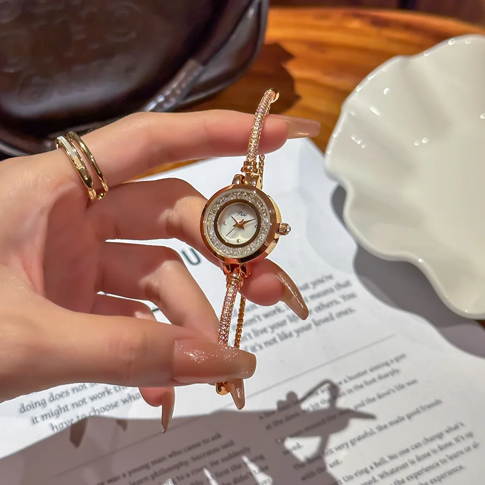 

New AlloyDesignSimple And StylishWith A Pull-String Mechanism For More AccurateTimekeepingAnd A High-End, Attractive Appearance.