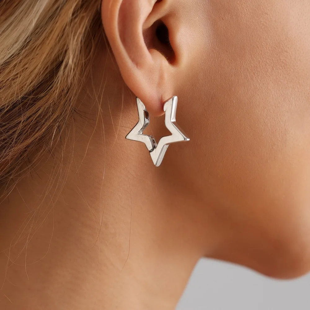 Hollow Star Drop Earrings for Women Silver Tone Openwork 3D Geometric Dangle Stud Elegant Cool Edge Y2K Party Jewelry Gift