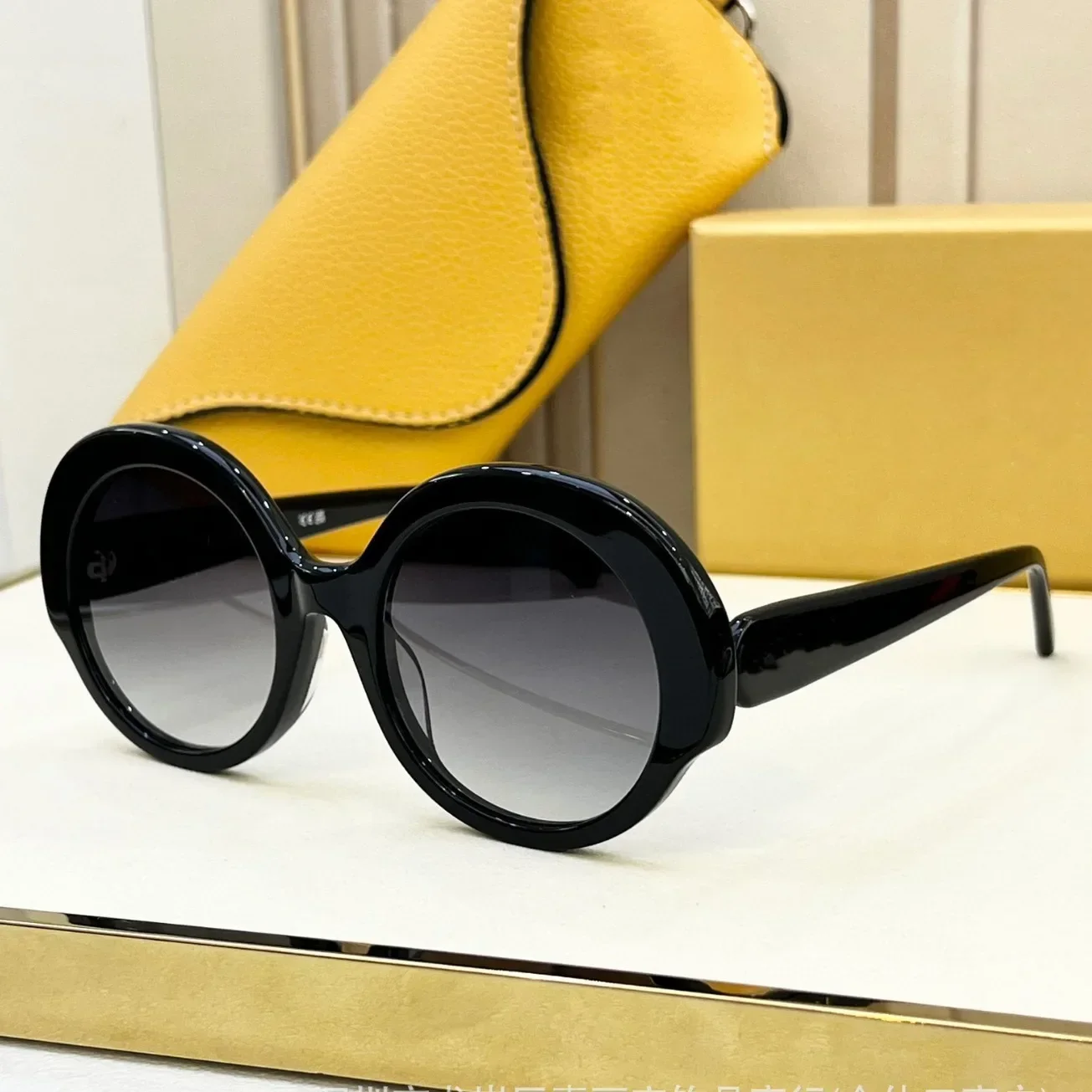 Original Designer LOE premium plate round men's and women's fashion sunscreenframe limited joint sunglasses  sunglasses LW40135F