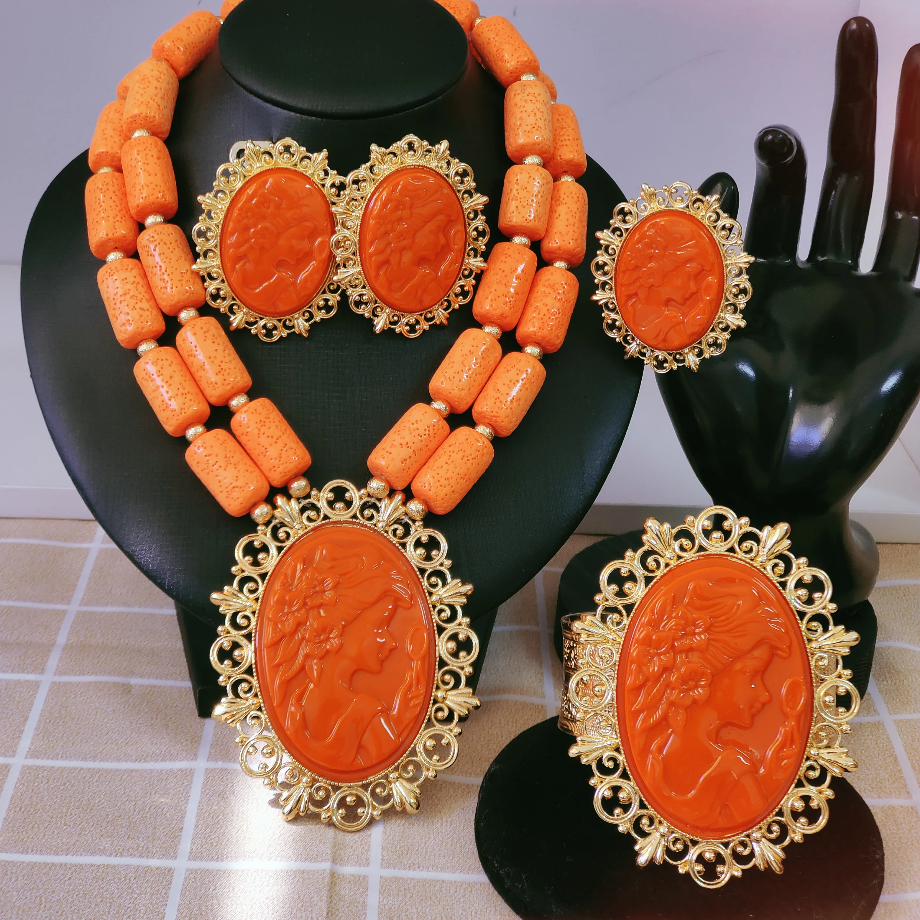 Latest African coral bead, Nigerian wedding coral beads jewelry set