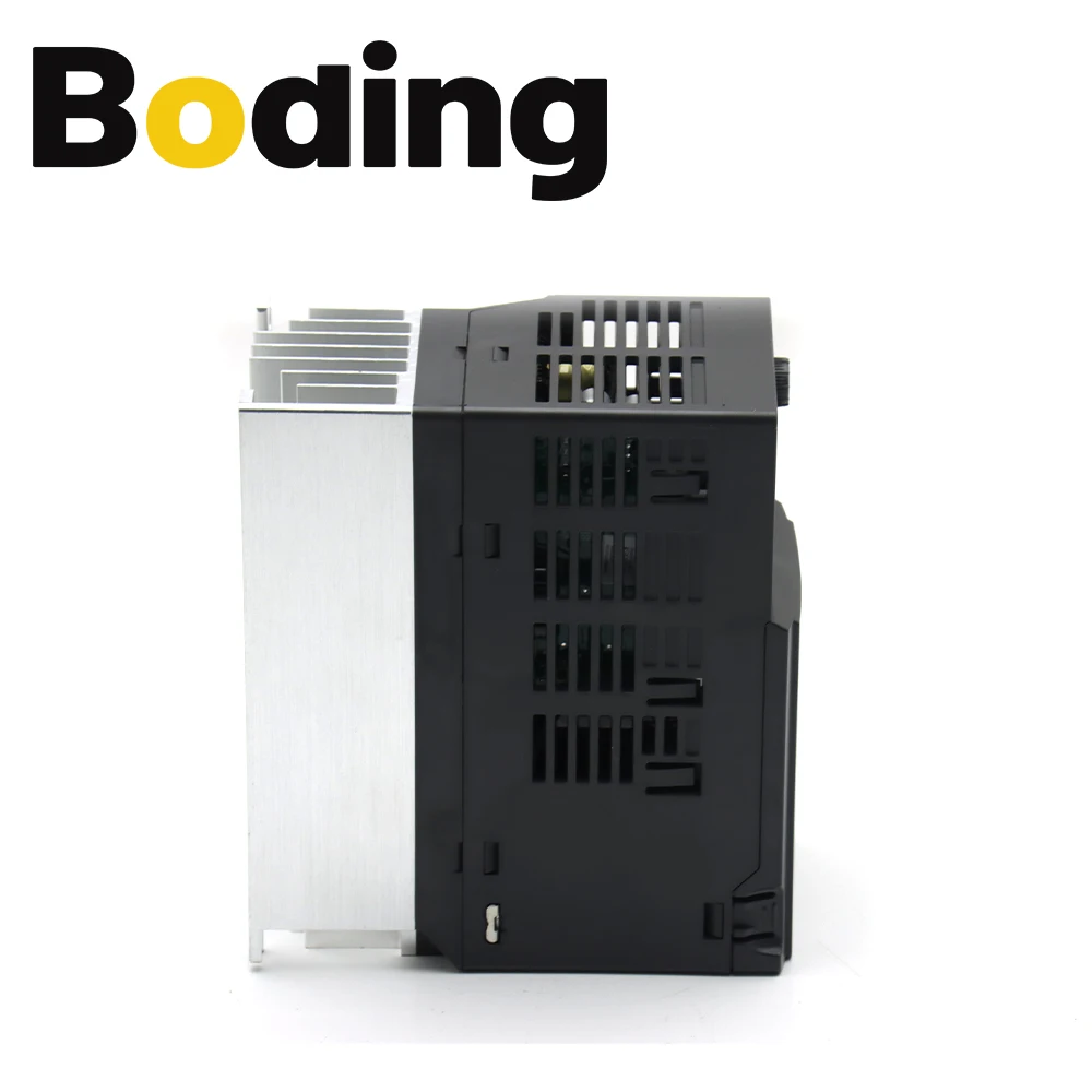 VFD4A8ME21ANNAA Convertitore di frequenza CA da 1,5 kW Ingresso 220 V Driver di velocità motore trifase