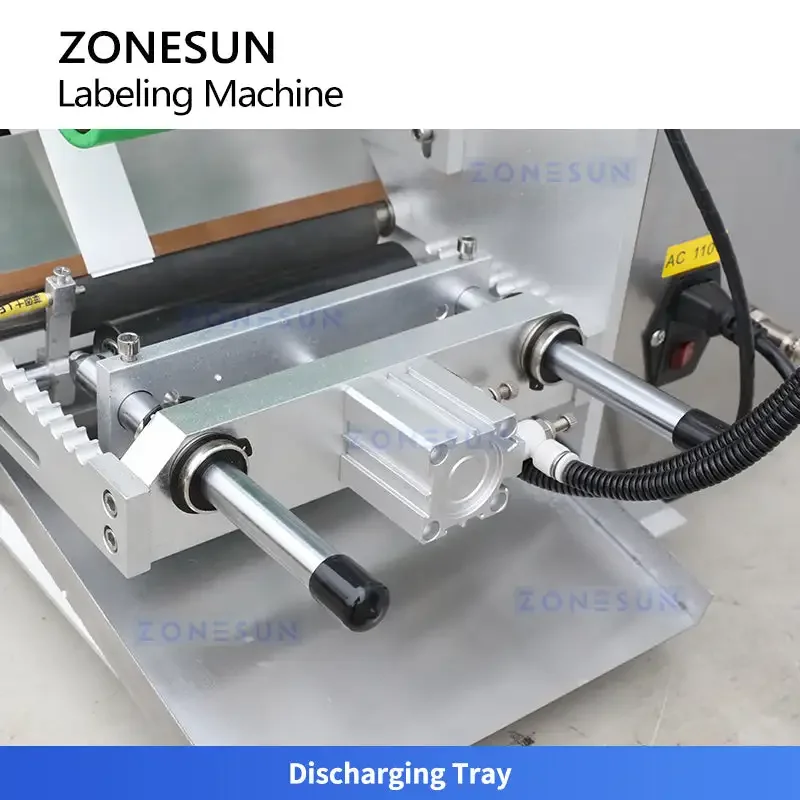 

ZONESUN ZS-TB100 Semi Automatic Round Bottle Single Double Sides Labeling Machine