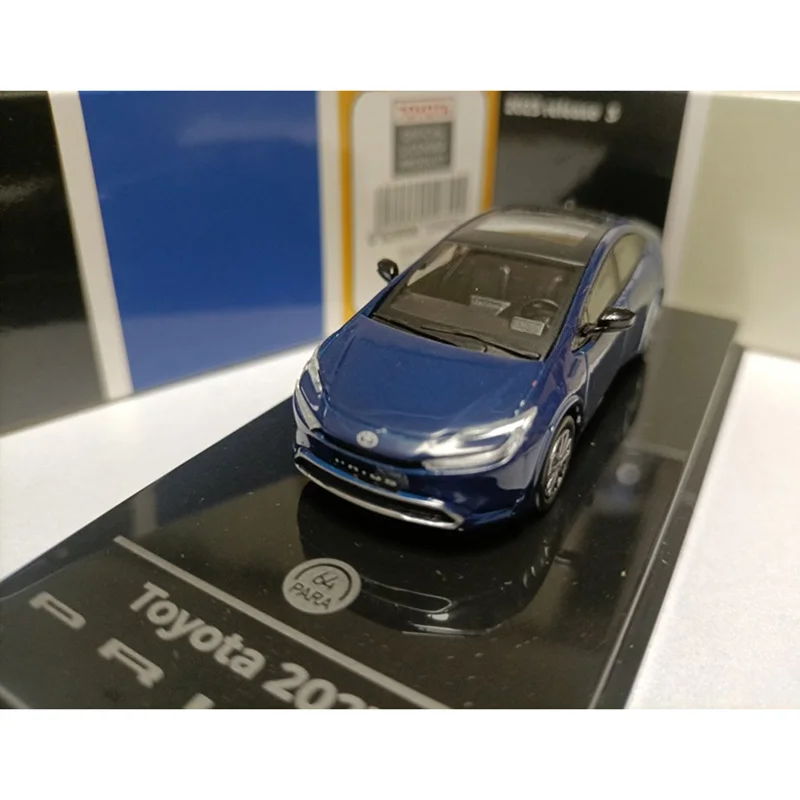 1:64 Scale Prius 2023อัลลอยเครื่องประดับของคอลเลกชันโมเดลรถยนต์