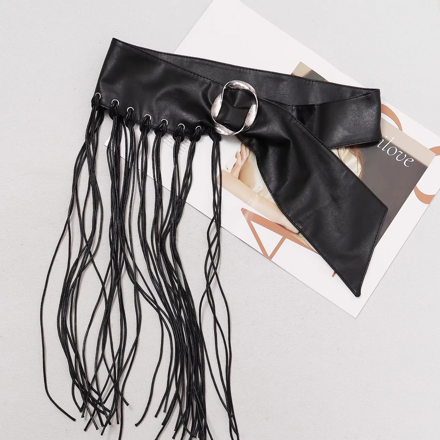 여성 패션 블랙 PU 가죽 Tassel Cummerbunds 여성 드레스 코르셋 허리띠 벨트 장식 와이드 벨트 R2743