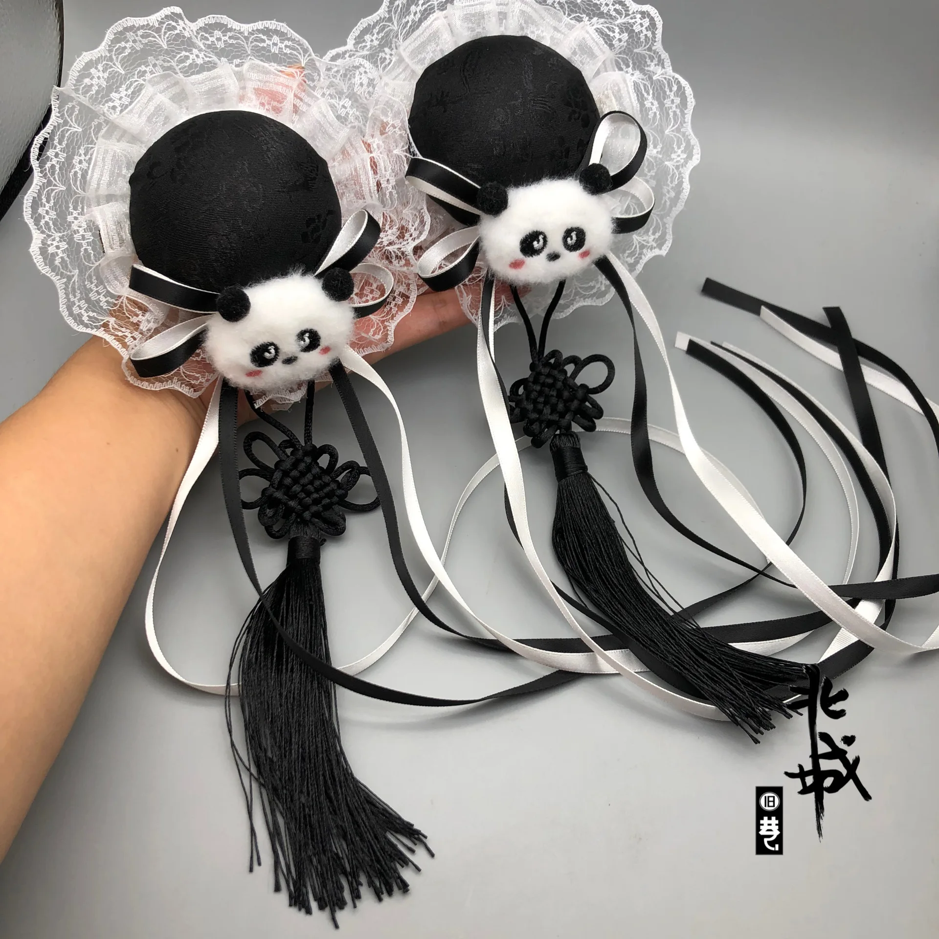 presilha-de-cabelo-panda-preto-e-branco-fofa-com-laco-de-fita-estilo-chines-lolita-acessorio-de-cabelo-para-meninas-macias-pr