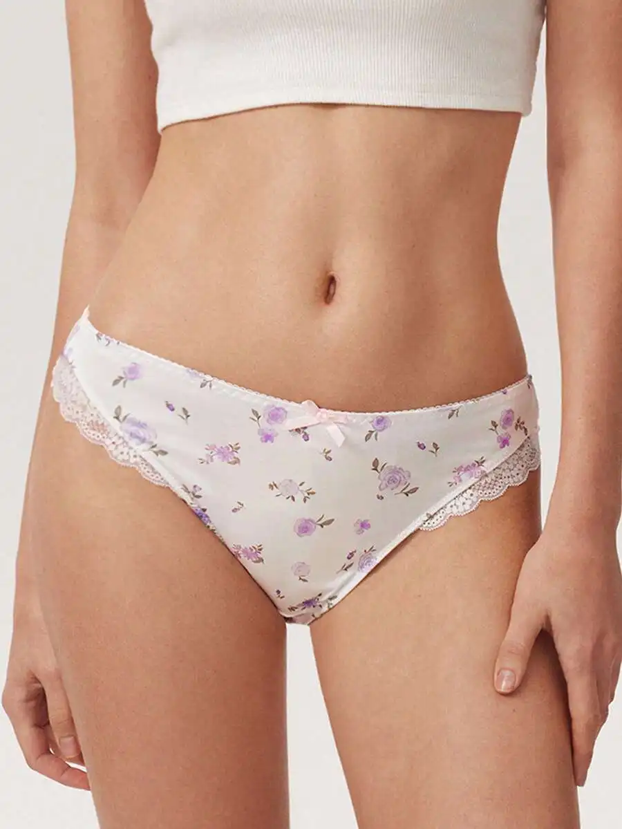 

Womens Floral Lace Panties Set With Bow Decoration