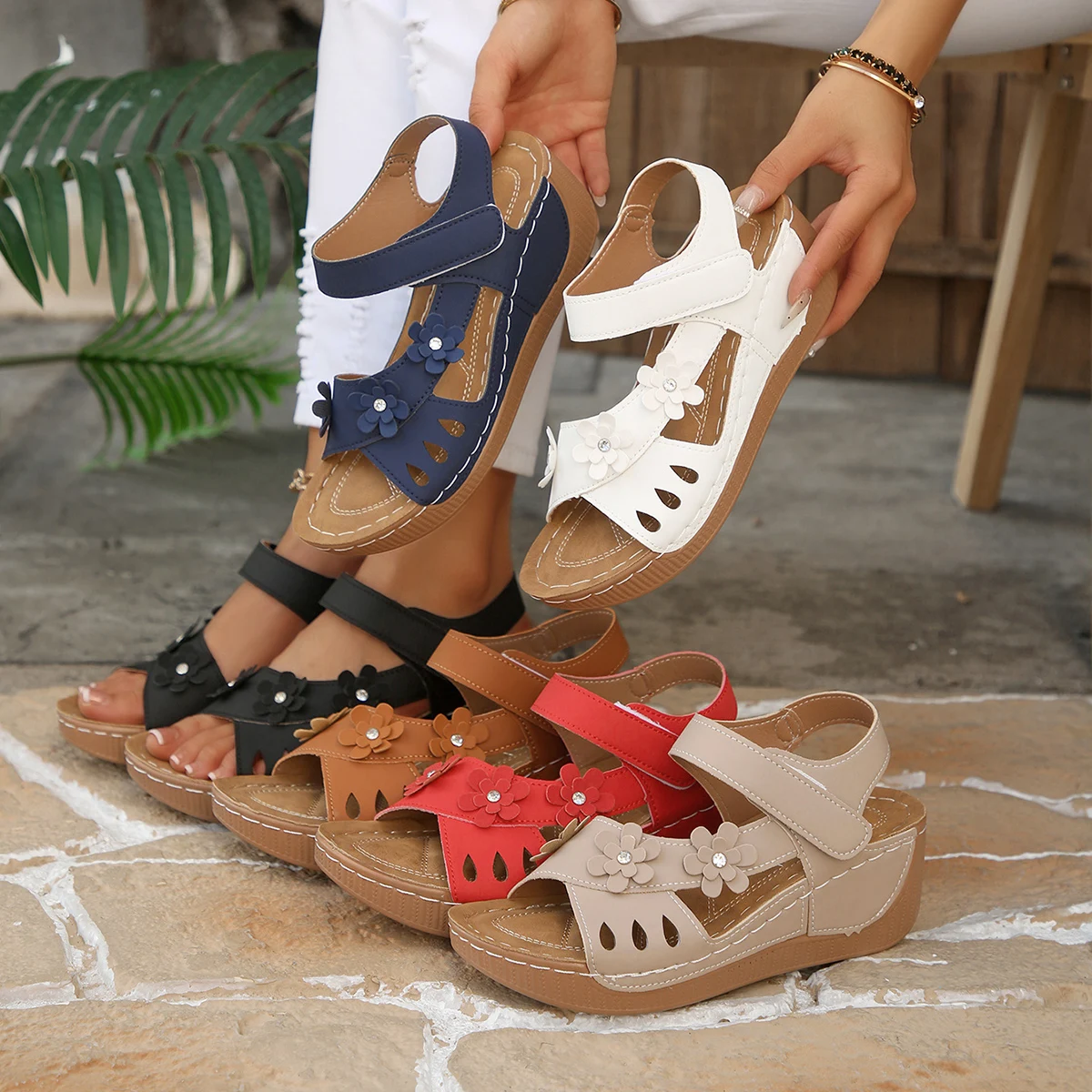 Women Large Size Sandals Comfortable Beach Slope Heel Shoes Summer Flowers Hollow Out Sandals Outdoor Thick Bottom Shoes Women