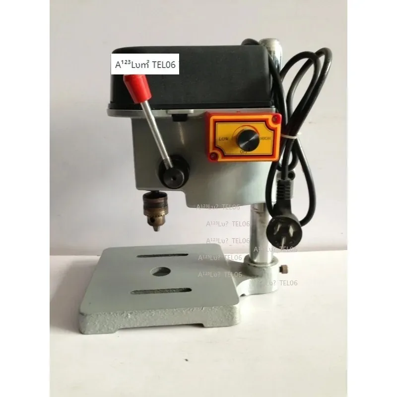 Direct Sale Mini High Speed Drill Press Sliding Table 6mm Light Duty Single Axis Bench Drill mât de drapeau