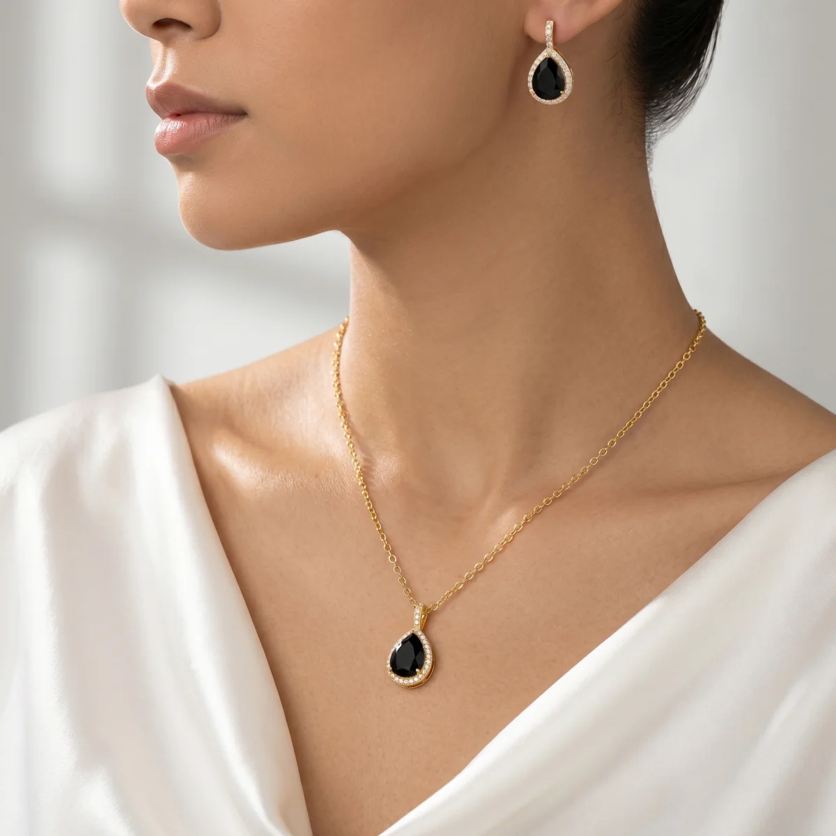 2 PCS Elegant Black Teardrop CZ Jewelry Set For Weddings Bridal Events & Romantic Date Nights