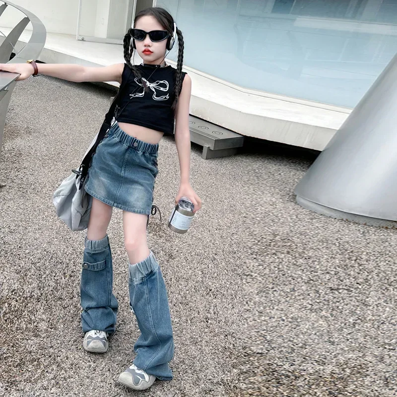 

T-shirt+Fashion Two Section Jeans Leg Mini Skirt 2pcs Set Clothing 9T New Childrens Clothing Set Summer Girls Bow Print Tank Top