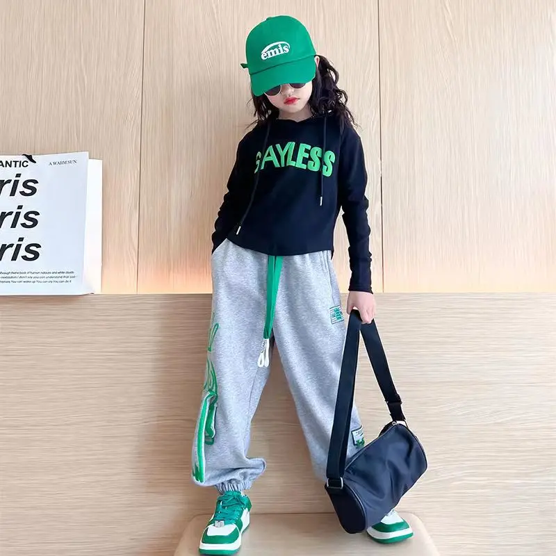 

Autumn New Girls' Sports Set Children's Clothing Girls' Letter Hooded Sweater+Printed Rabbit Pants Two Piece Set Popular