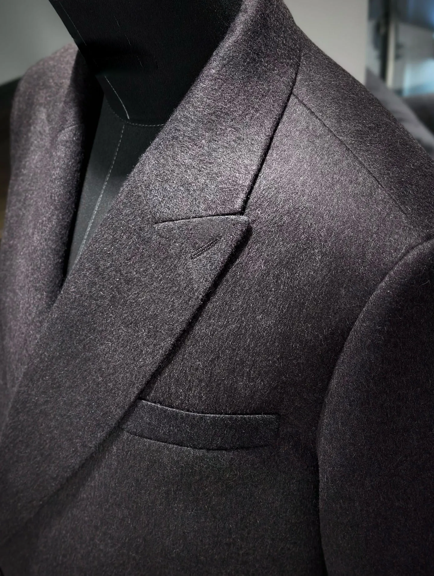 Wool Blend Coat Men Over Jacket Peaked Lapel Double Breasted Overcoat Plus Size Warm Formal Business Customized