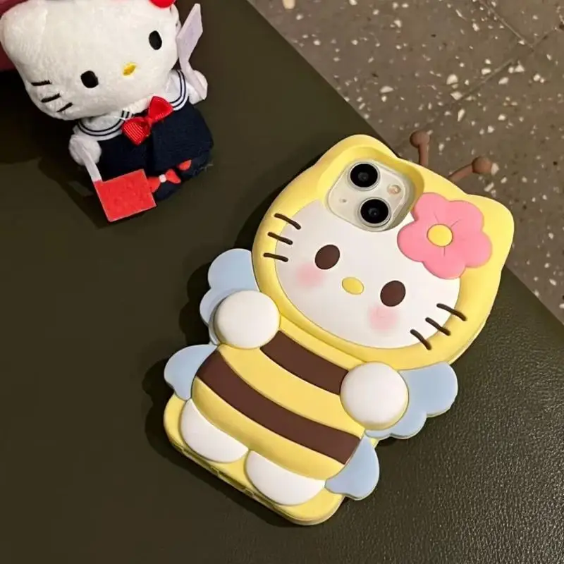 Sanrio Olá Kitty Silicone Macio Full Surround Caixa De Telefone, Casca De Proteção De Queda, Tridimensional, Kawaii Bee, iPhone 13, 14, 15