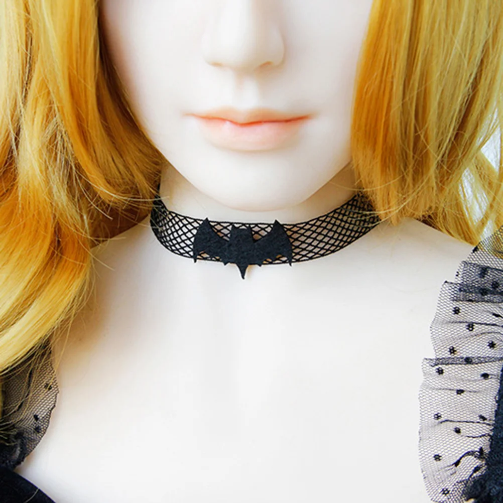 

1Pcs Halloween Bat Neck Chain Black Adjustable Necklace Halloween Festival Party Costume Accessories Unique Bat Design Necklace