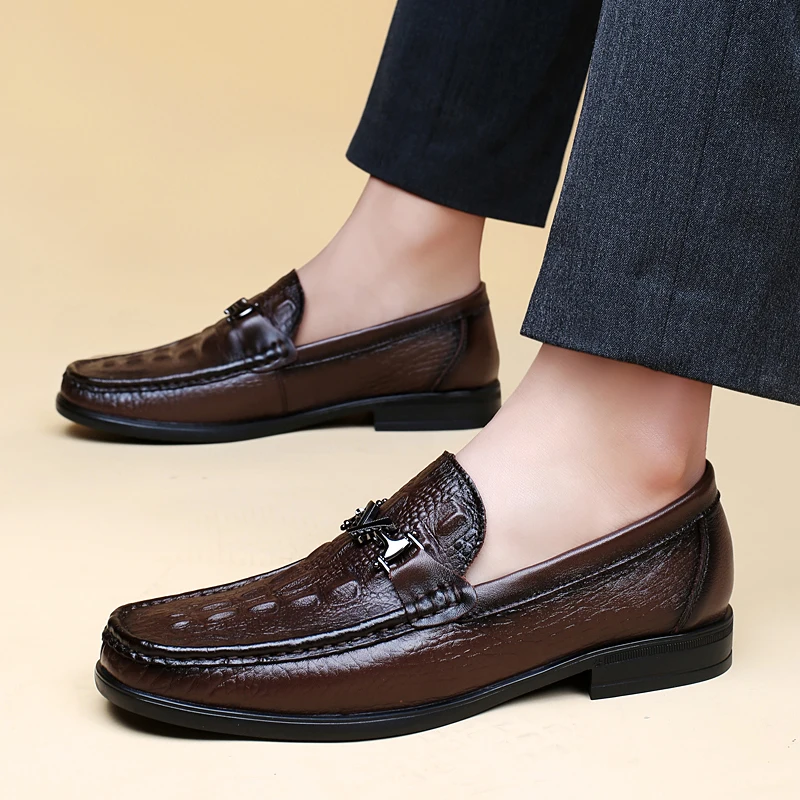 

Genuine Leather Men Loafers Slip on Business Casual Leather Shoes Classic Soft Moccasins Breathable Men Flats Soft Driving Shoes