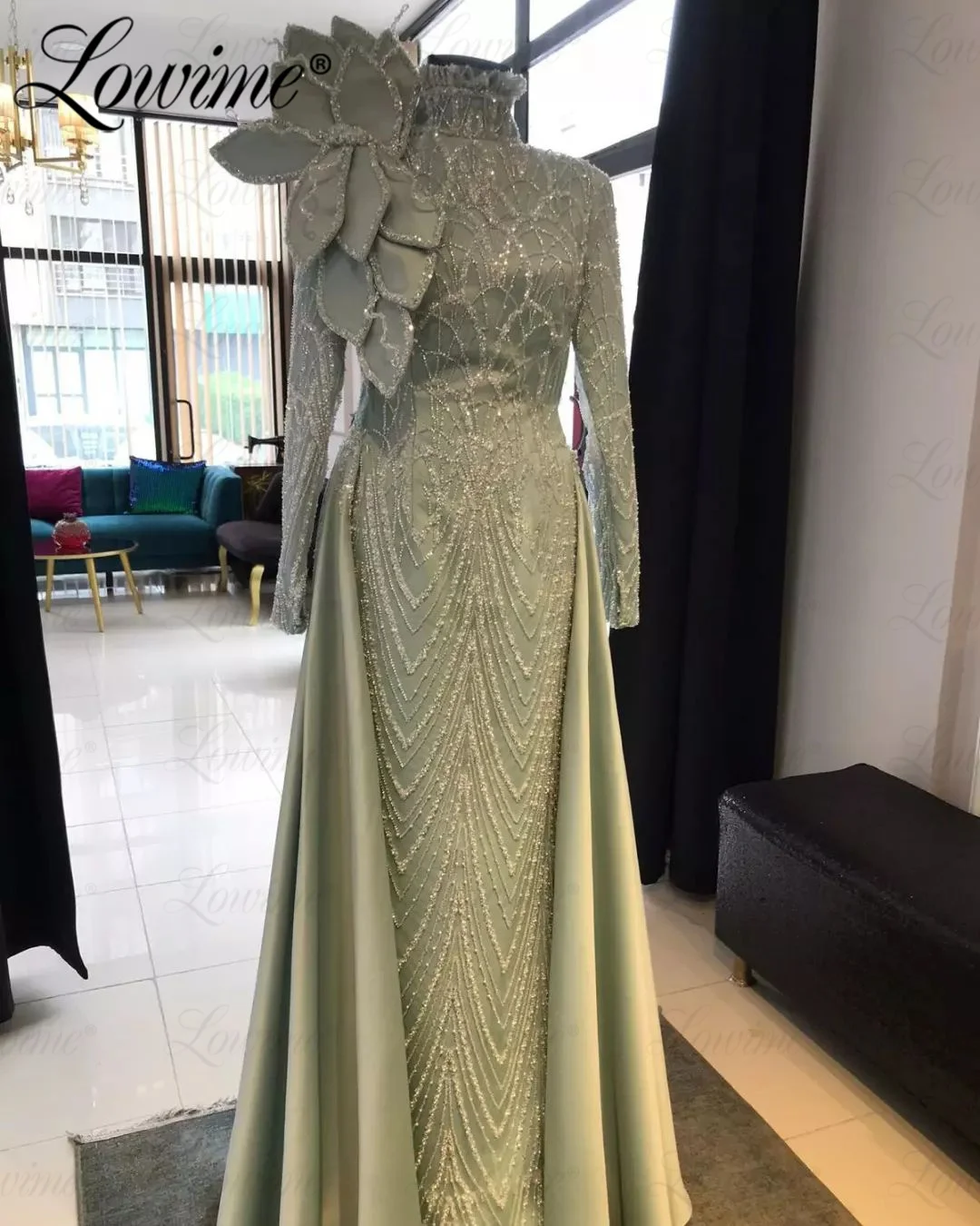 Elegant Muslim Dubai Women Evening Dresses With Detachable Train 2024 Long Sleeves Formal Wedding Party Dress Custom Made Beads