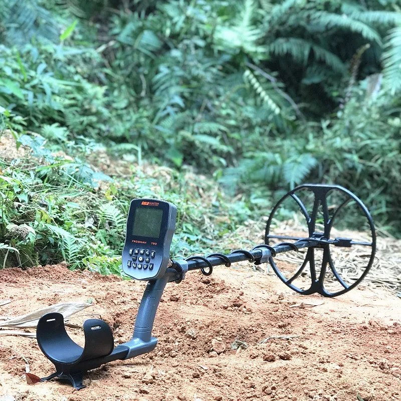 

T90 Underwater Full Waterproof High Sensitivity Retail Package Gold Metal Detector With Wireless Headphone