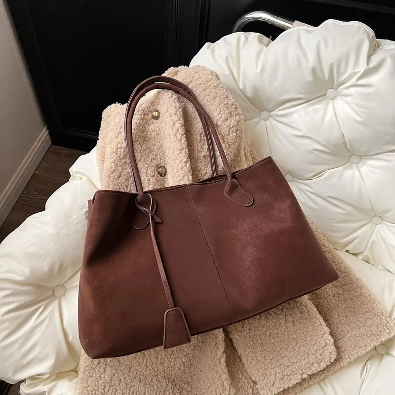 Thumbnail 4 - #55 Best Shopping Tote Bags to Buy In 2026